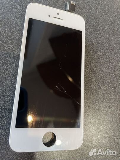 Дисплей для телефона iPhone SE 2016