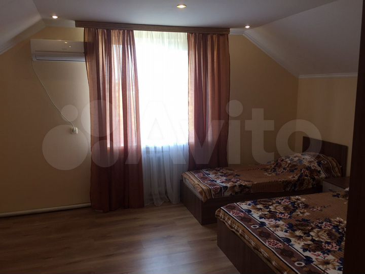 Дом 190 м² на участке 15,5 сот.