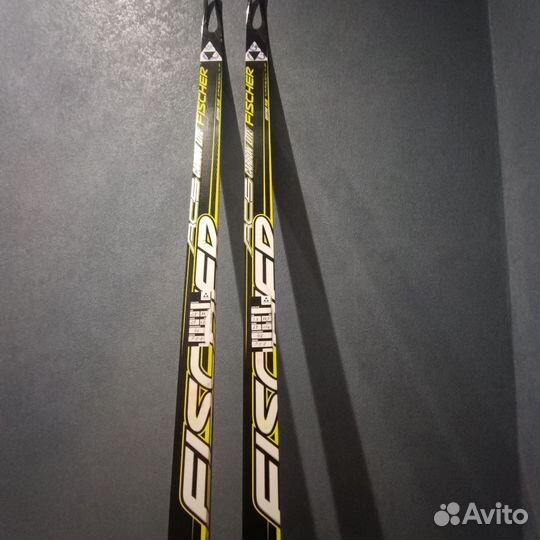 Беговые лыжи Fisher (конёк 187см)