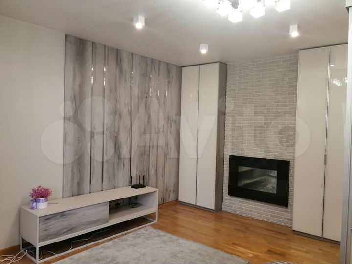 4-к. квартира, 111,9 м², 4/17 эт.