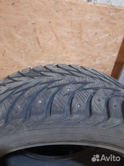 Yokohama 104ZR 205/55 R16