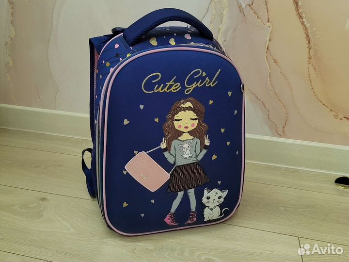 Школьный рюкзак