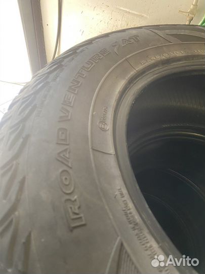 Kumho Road Venture ST KL11 265/65 R17
