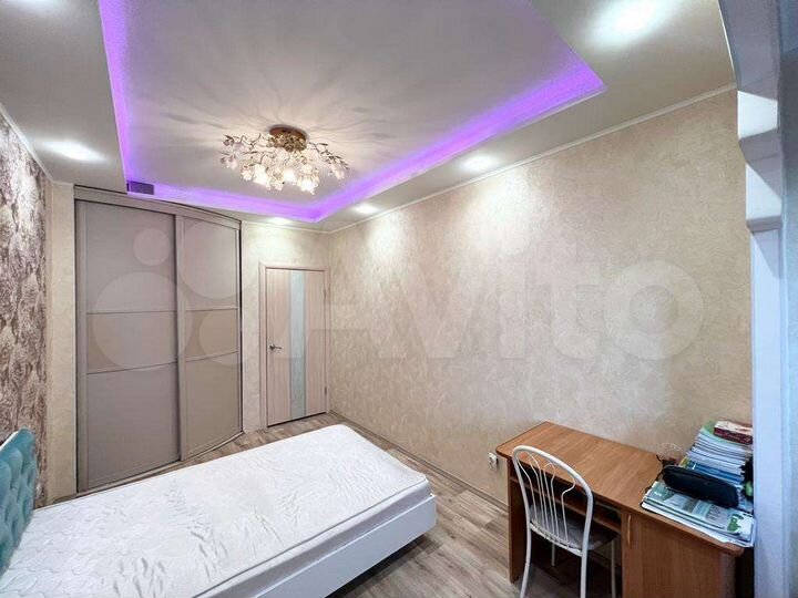 3-к. квартира, 67,9 м², 1/2 эт.