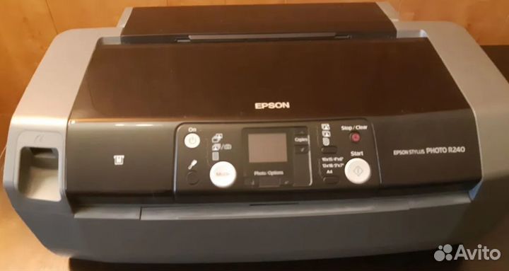 Принтер цветной Epson Stylus Photo R240
