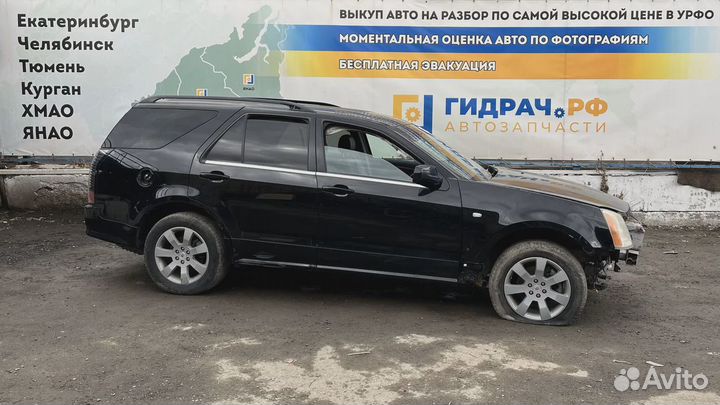 Обшивка багажника левая Cadillac SRX 89022741