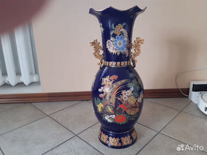 Ваза напольная керамическая. Китай