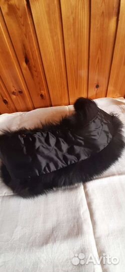 Песец и чернобурка