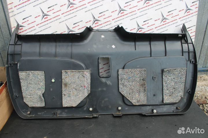 Обшивка зад крышки w163 ML мерседес