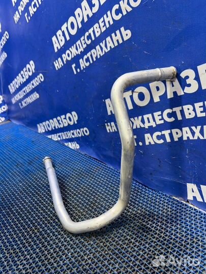 Трубка отопителя Mercedes-Benz W220 седан 2000