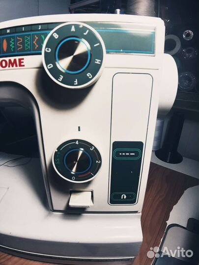 Швейная машина бу janome