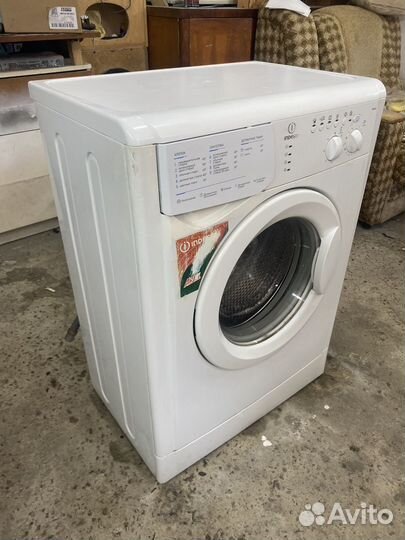 Стиральная машина indesit 5кг