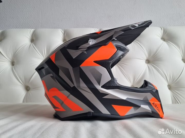 Moтoшлем Airoh Wraap Sequel Orange Black New