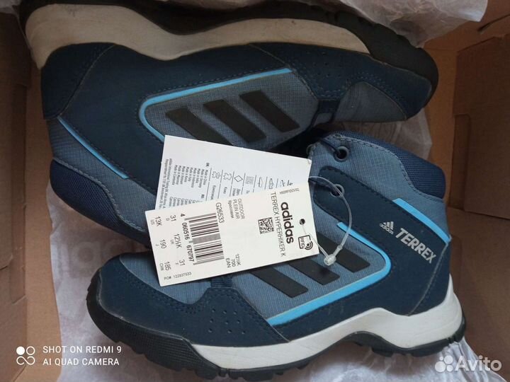 Кроссовки adidas 31р