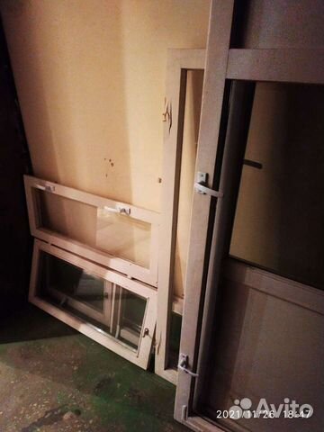 Комнатные окна двери