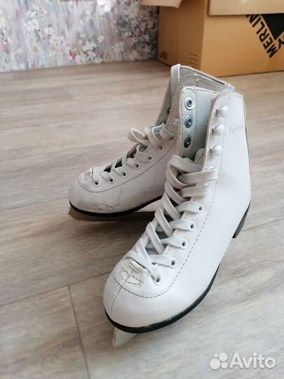 Фигурные коньки nordway nicole 30 р