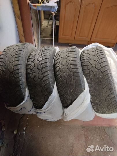 Continental Conti4x4IceContact 225/65 R17