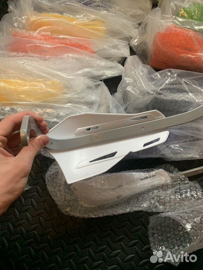 Защита рук на мотоцикл