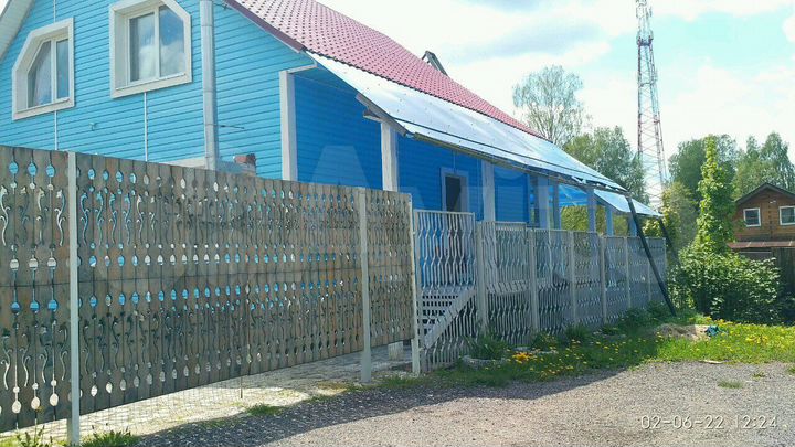 Дом 200 м² на участке 9 сот.