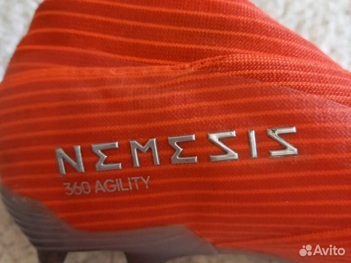 Футбольные бутсы adidas 32 размера