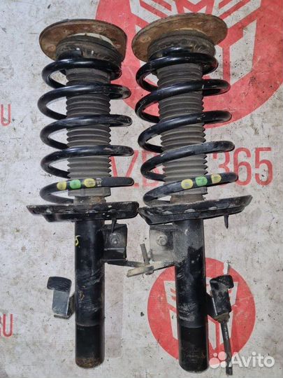 Комплект стоек передний Volvo S80 B6324S 2010