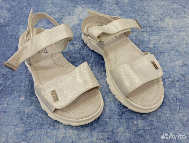 Сандалии