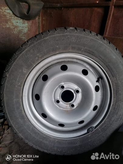 Tunga Tunga 5.50/80 R14 43J