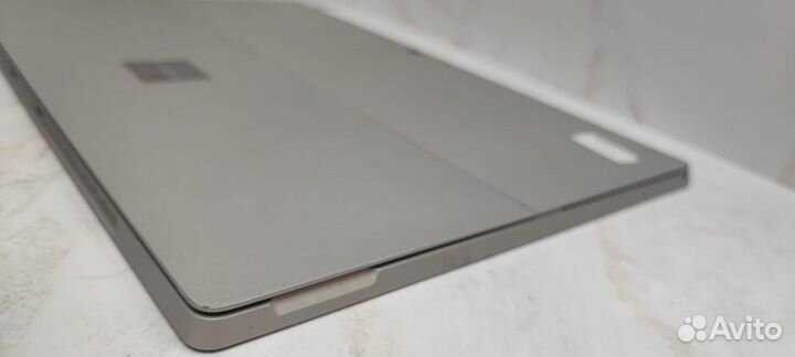 Планшет microsoft surface pro 4