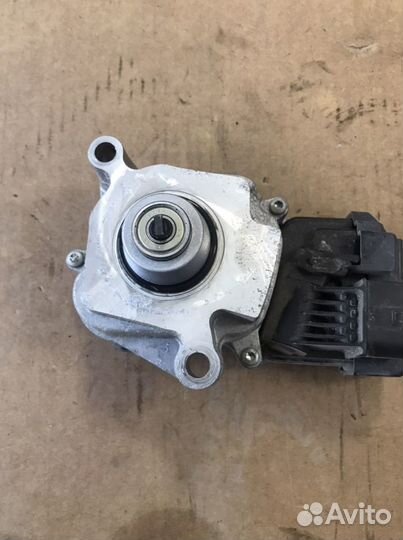 Моторчик блокировки моста Порше Кайен 958(1289)