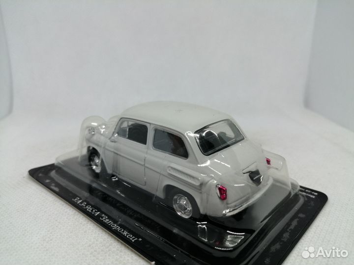 Модель заз-965аэ «Запорожец» Горбатый