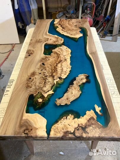 Мебель на заказ / Столы / Часы/ Столешницы/Зеркала