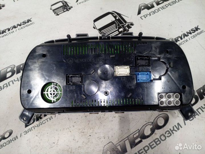 Панель приборов Mercedes-Benz Atego 1318 OM 904