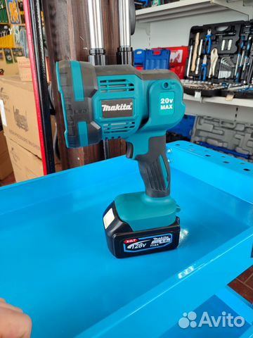 Фонарь аккумуляторный Makita LXT 18 В