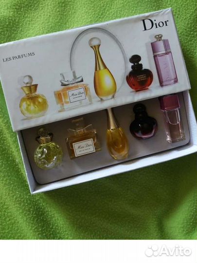 Подарочный набор духов новый парфюм