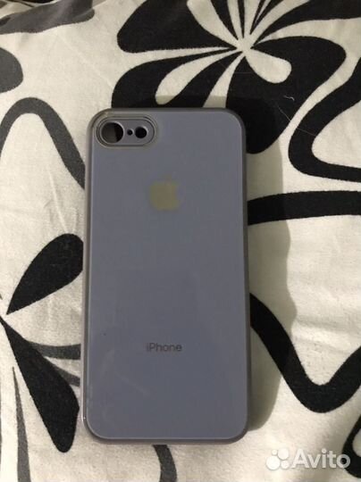 Чехлы на телефон iPhone 7