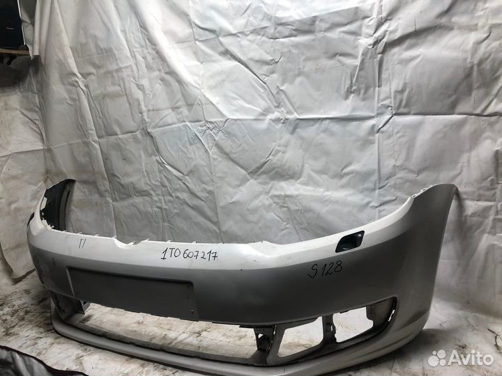 Бампер передний Volkswagen Touran 2