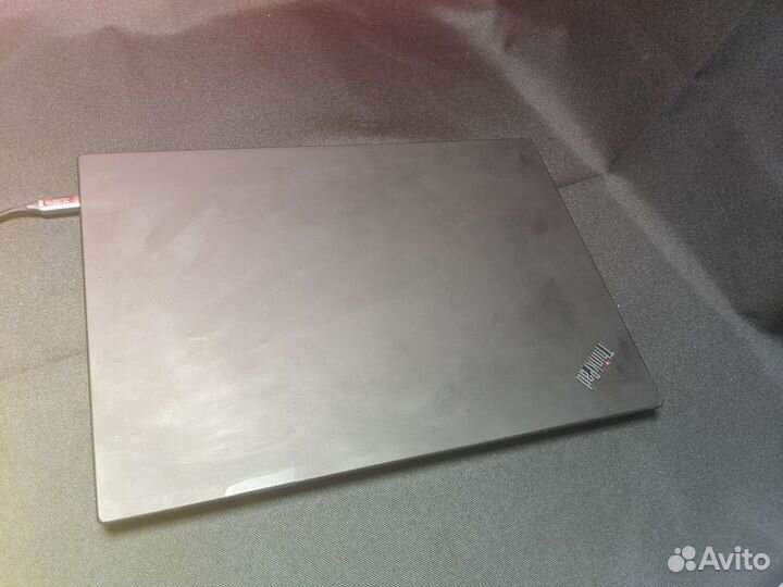 Thinkpad T490 i5 8265U 16/256gb