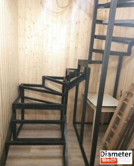 Железная лестница для пенсионеров