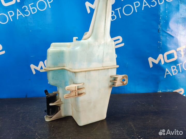 Бачок омывателя с моторчиками Hyundai ix35