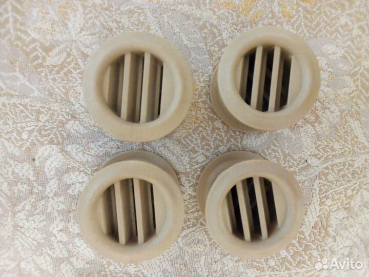 Вентиляционные втулки,в наличии 4шт