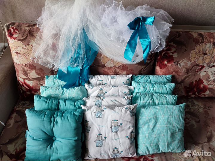 Бортики и балдахин в кроватку