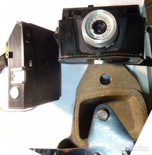 Пленочный фотоаппарат Смена 8М требует ремонта