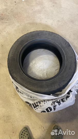 Kumho 722 235/65 R17