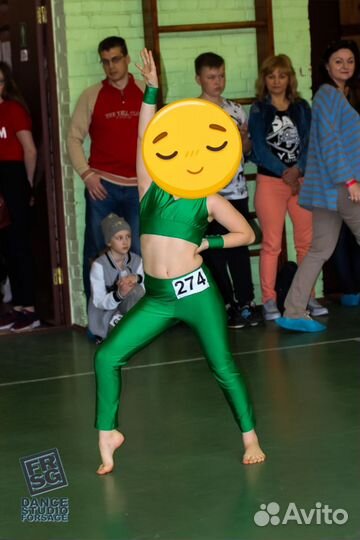 Танцевальный костюм диско первые шаги