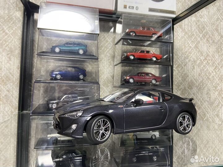 Toyota gt86 1:18 Auto Art