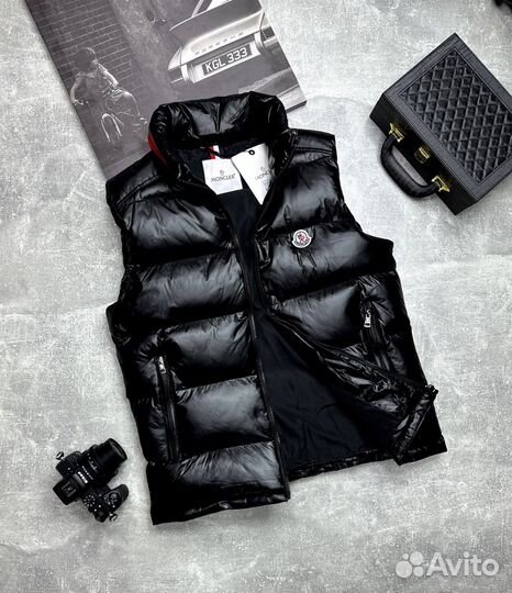 Жилет moncler