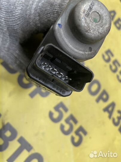 Моторчик стеклоподъемника зп Kia Ceed