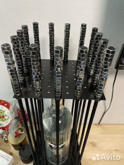 Клетка для бутылки с гайками