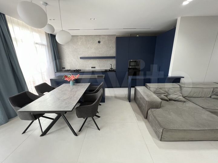 3-к. квартира, 100 м², 3/5 эт.