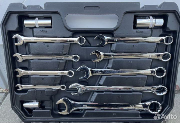 Набор инструментов SATA 82 предмета/доставка